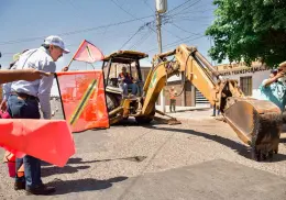 Ponen en marcha la rehabilitación de calle Yucatán en Ciudad Obregón