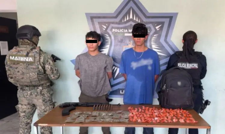 “Caen” dos con droga y “cuerno de chivo” en Misión del Real