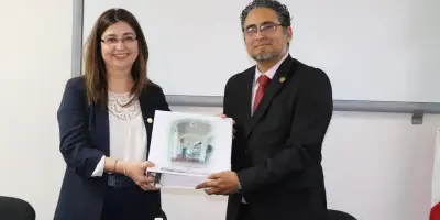 Ratifican en la Unison a Jesús Alfredo Rosas