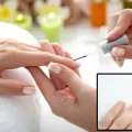 ¿Se te ponen las uñas amarillas por el esmalte? Así puedes evitar que suceda | Consejos