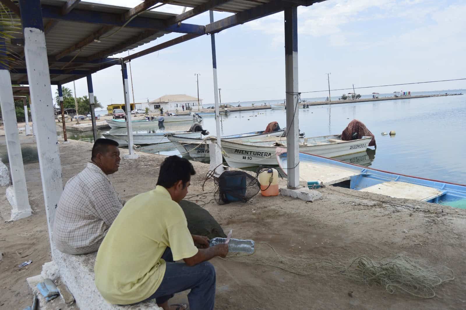 Pescadores buscan ser guías de turistas