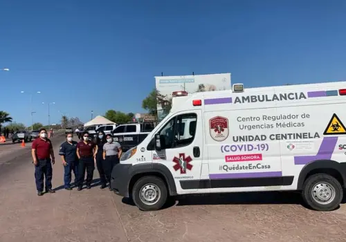 Auxilian a accidentados en diversas localidades de Sonora