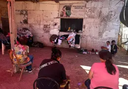 Donan víveres a víctimas de incendio en Pueblo Yaqui