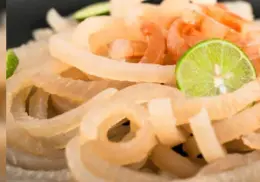 Los cueritos y otros 3 alimentos que pueden ser peligrosos para la salud, pero tal vez no sabías