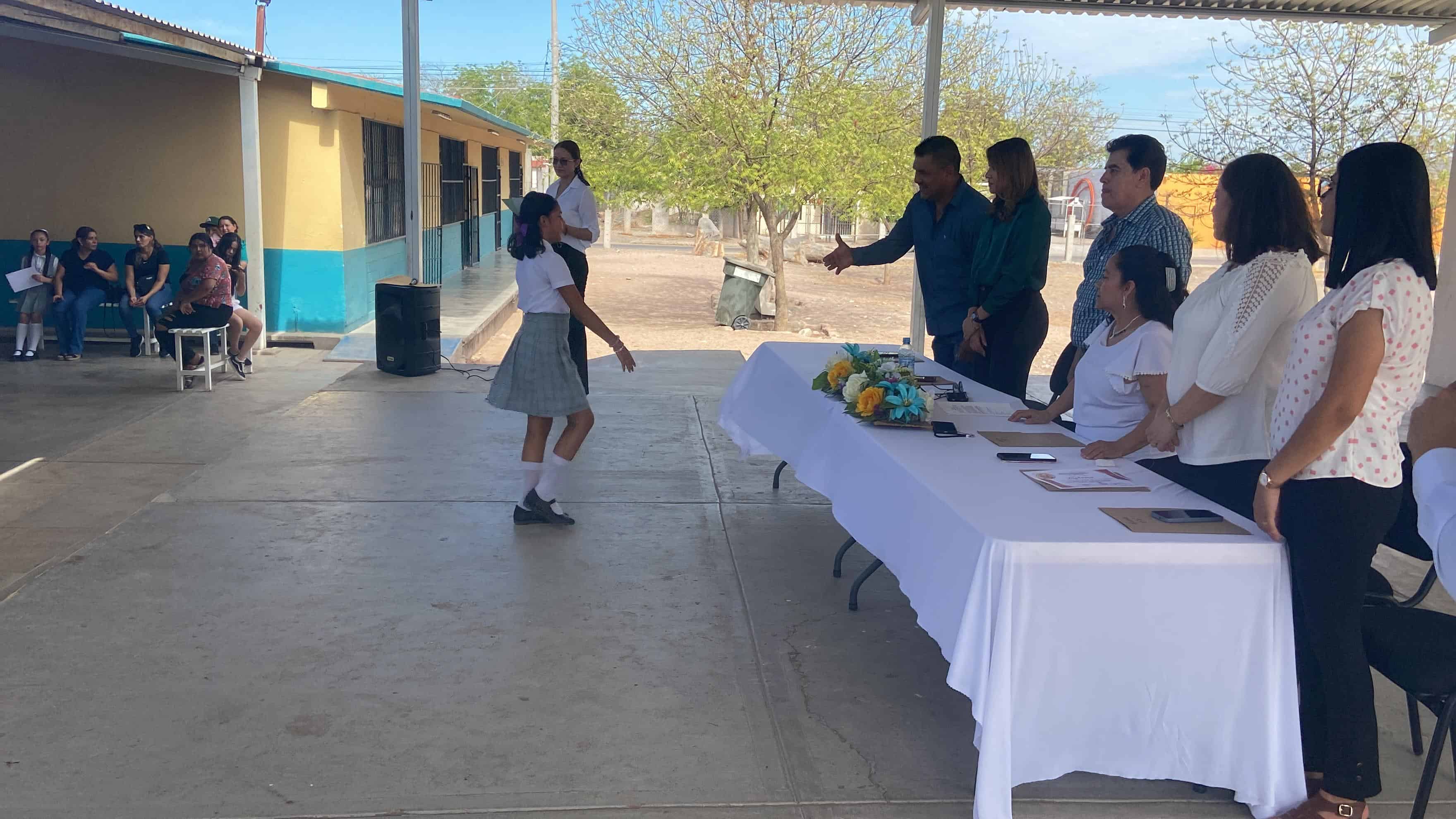 Preparan cierre del ciclo escolar en 900 escuelas del Mayo
