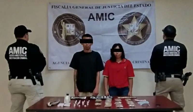 Detienen a tres durante cateos en SLRC; también se decomisaron drogas