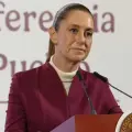 “La toga no hace al juez”: Sheinbaum rompe con el simbolismo tradicional de la Corte