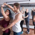 ¿Te gusta bailar? Estos son los beneficios para la salud, según expertos
