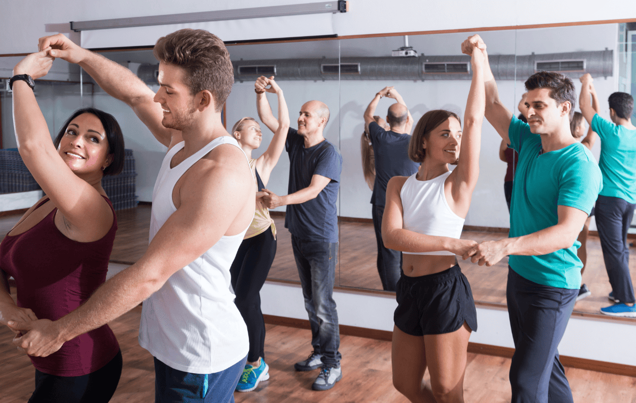 ¿Te gusta bailar? Estos son los beneficios para la salud, según expertos
