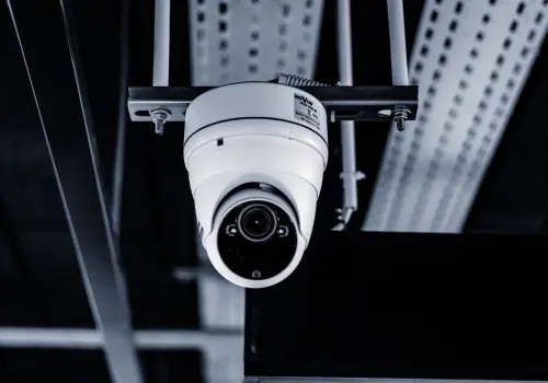 3 promociones de cámaras de vigilancia que puedes conseguir en internet ¡Protege tu hogar!