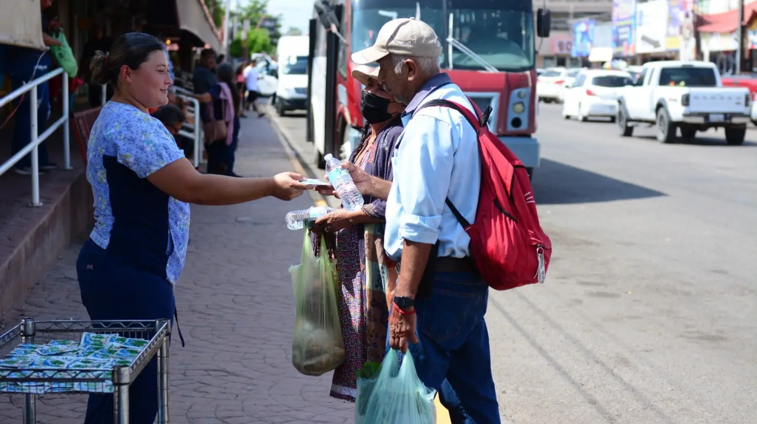 Activan en Navojoa módulos de hidratación