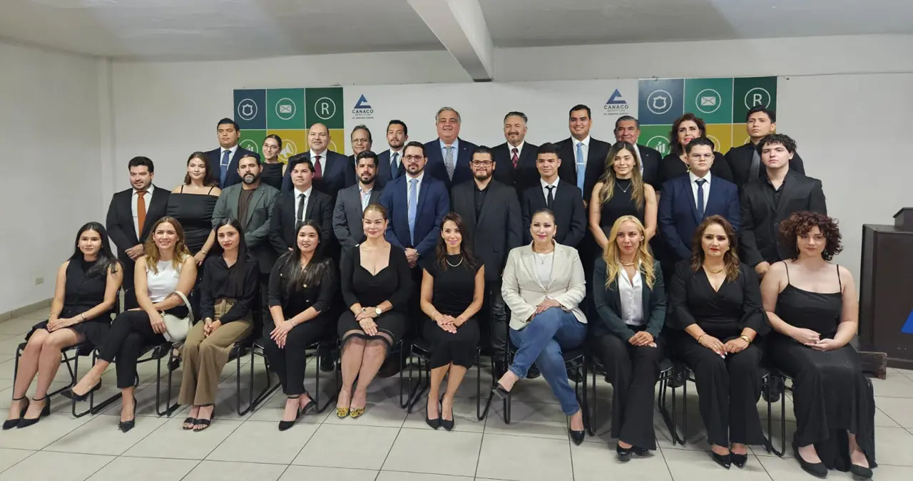 Llama Gustavo Cárdenas a defender al comercio organizado