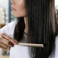 Alisa el cabello desde casa con solo 4 ingredientes de cocina