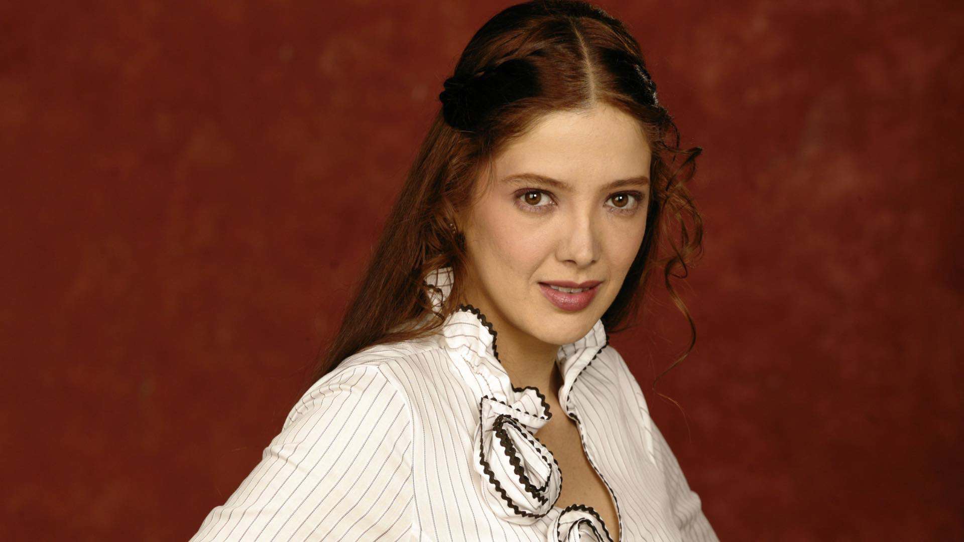 Adela Noriega reaparece en CDMX tras supuestos rumores de fallecimiento 