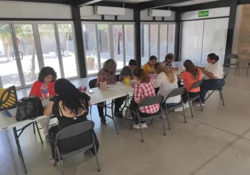 Gobierno federal enviará recurso para atención a mujeres