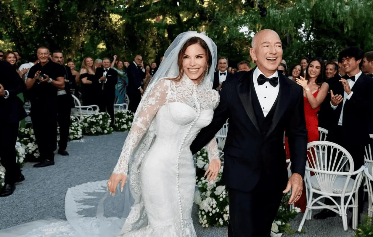 Jeff Bezos y Lauren Sánchez ya son esposos: así fue la espectacular boda de 46 millones de dólares