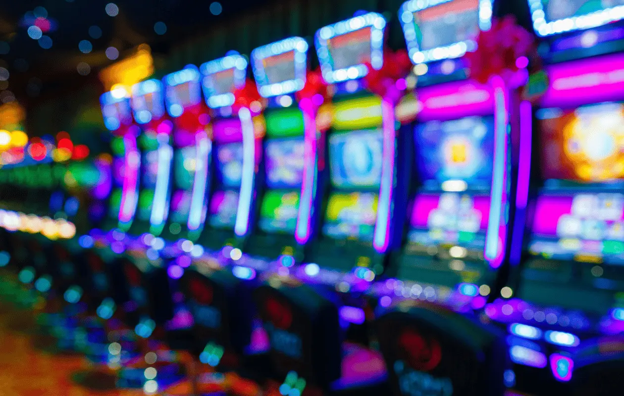 La eliminación de ventanas y relojes en los casinos también tiene un propósito.