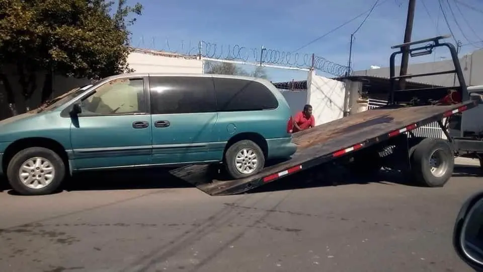 Regidor de Cajeme busca regularizar uso de grúas particulares