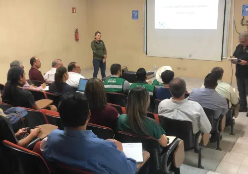 Imparten capacitación preventiva sobre el gusano barrenador en Cajeme