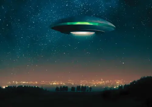 Día Mundial de los OVNIs: ¿Qué es el Área 51 y cuáles son los avistamientos más famosos?