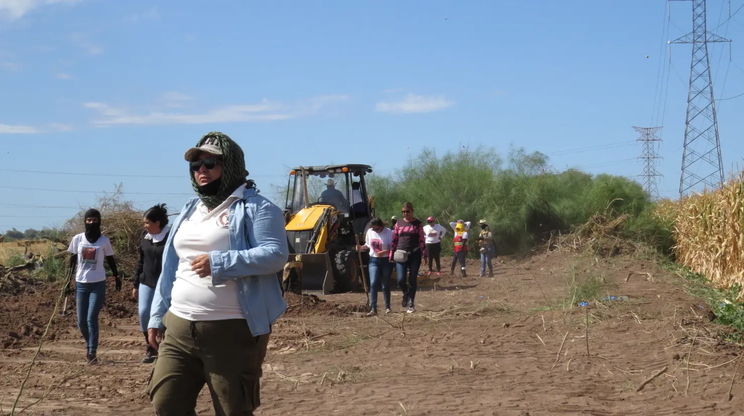 Fiscalía trabaja en identificación de cuerpos hallados por las Guerreras Buscadoras de Cajeme