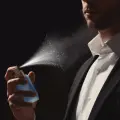 3 perfumes de hombres perfectos para quitar el “olor a viejo” este verano