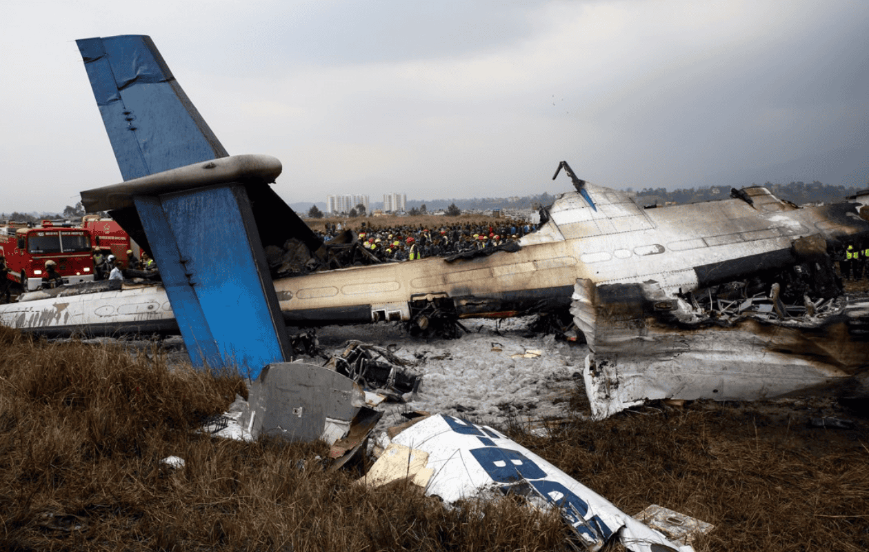Avioneta se estrella en Nueva Jersey: 15 heridos y riesgo ambiental por derrame de combustible
