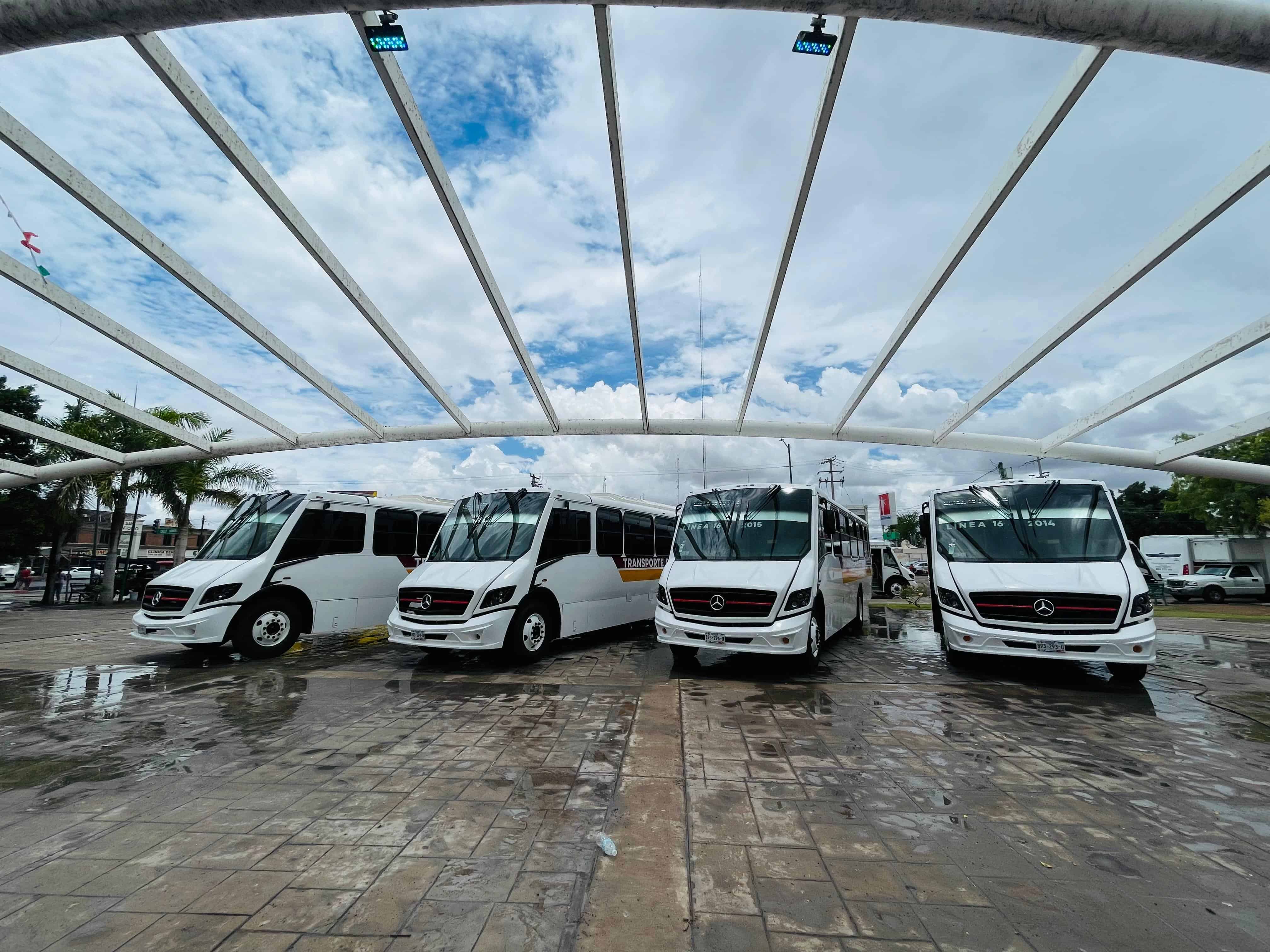 Llegan a Cajeme nuevos camiones urbanos: Durazo