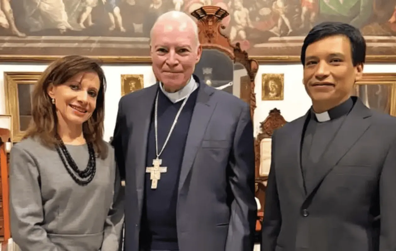 El puesto había sido ocupado siempre por sacerdotes.