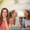 ¿Qué hace a una persona interesante? Expertos revelan los rasgos más característicos