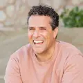 Marco Antonio Regil en la lista de “El Tendedero”; hay cuatro denuncias en su contra