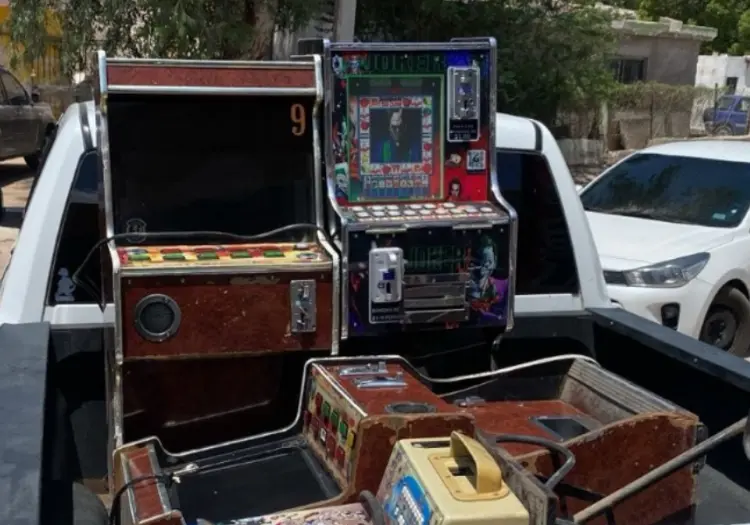 Aseguran 20 máquinas tragamonedas ilegales en Hermosillo y Bahía de Kino