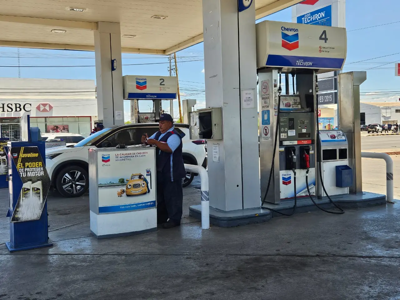 Cumplen pocas gasolineras de Cajeme "Ley Silla"