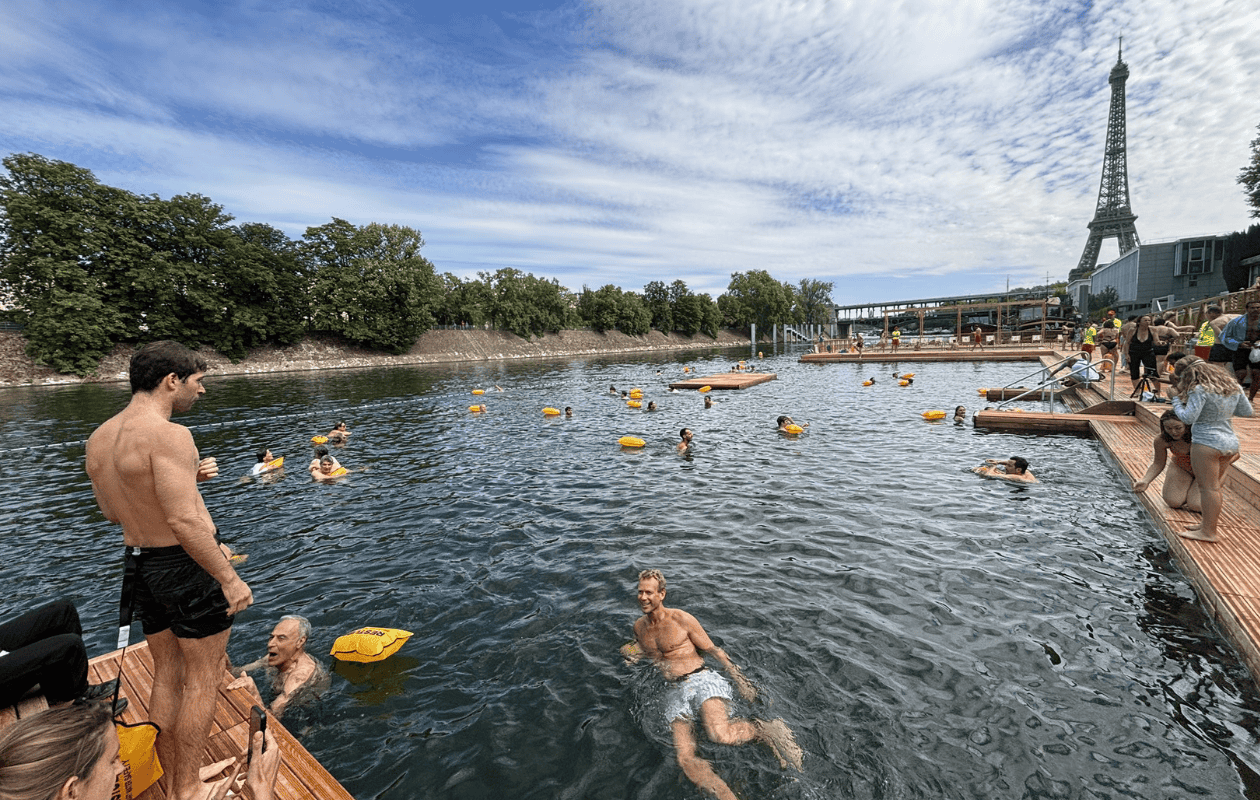 ¿Vas a ir a París? Ya es permitido bañarse en el Río Sena tras más de 100 años