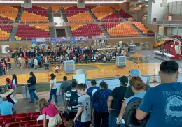 Entrega de uniformes será por orden alfabético