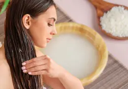 Remedio casero: ¿Cuáles son los beneficios de aplicarse agua de arroz en el cabello?