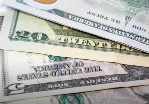 Precio del dólar hoy 8 de julio: Peso mexicano se mantiene firme pese a tensión por Trump