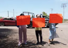Tras manifestación de vecinos en Campo 2, CFE restaura el servicio de la luz