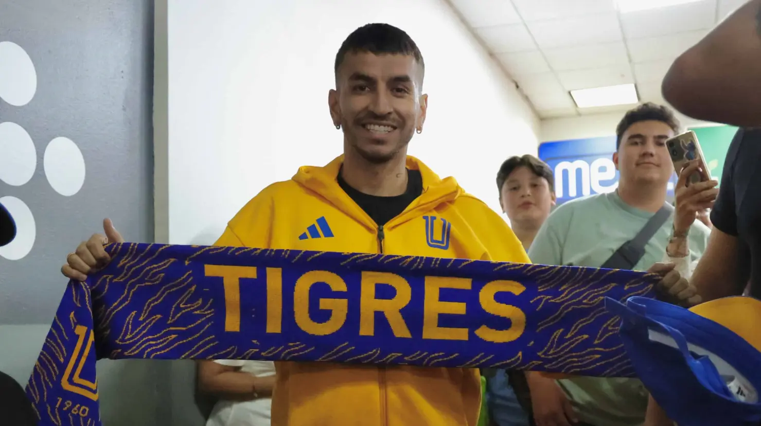 Este día fue el recibimiento del futbolista en la ciudad de Monterrey.