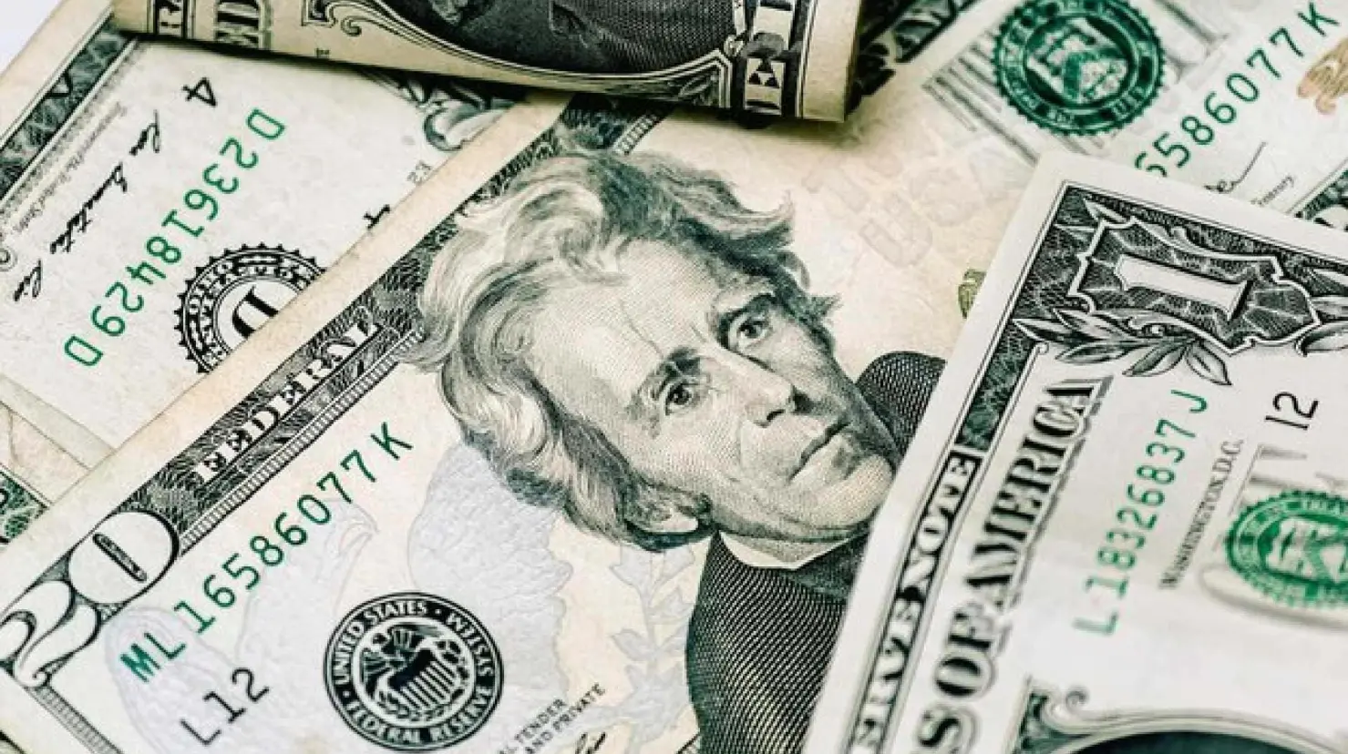 Precio del dólar hoy jueves 10 de julio: El peso se mantiene estable frente al billete verde