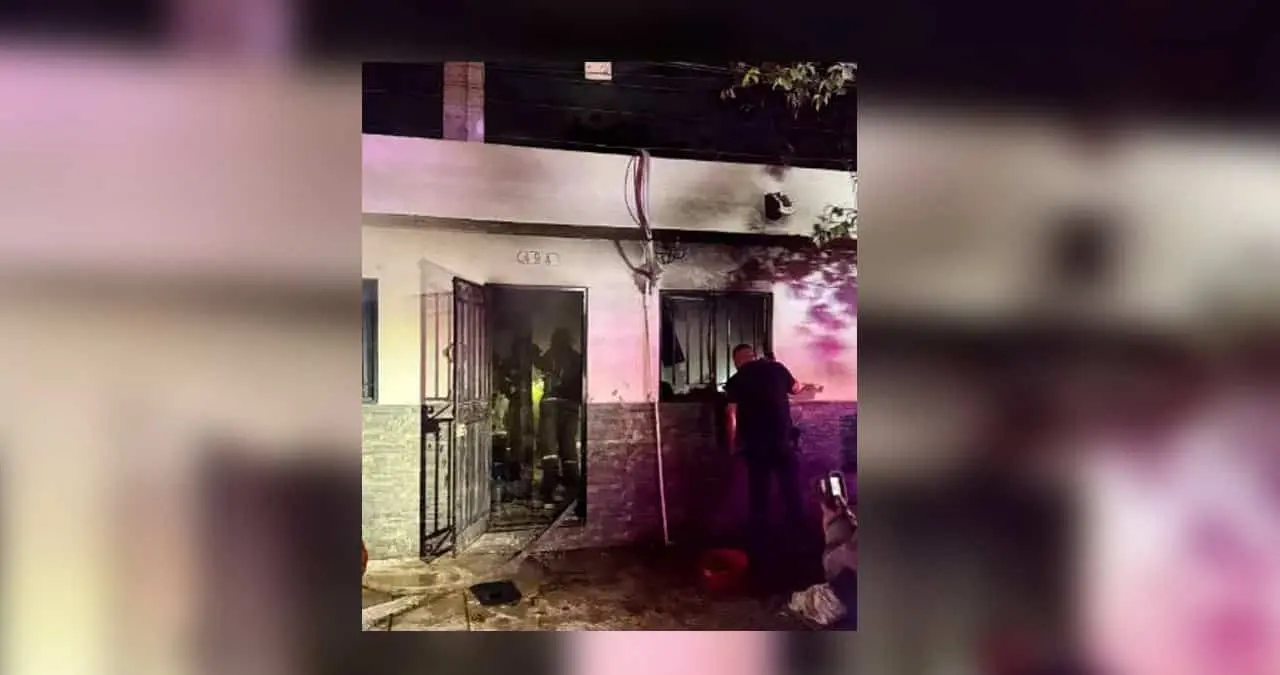 Arde departamento en la colonia Constitución de Ciudad Obregón