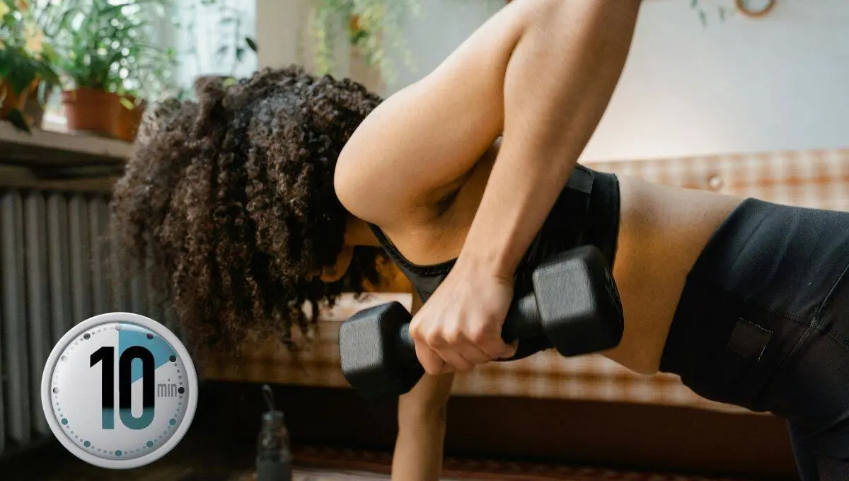 Entrena tu cuerpo con esta rutina completa / Pexels
