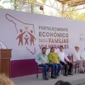 Entrega Alfonso Durazo más de 19 millones en apoyos al Sur de Sonora