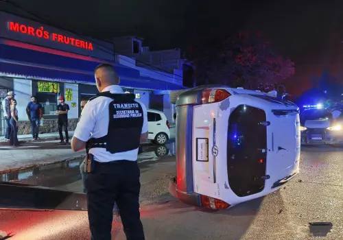 Aparatoso accidente en el Plano Oriente de Ciudad Obregón