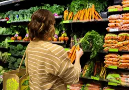 ¿Cuánto cuesta la canasta básica en México y que productos aumentaron en Julio?