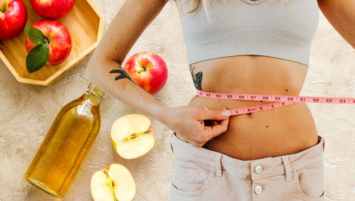 ¿Cómo consumir vinagre de manzana para eliminar la grasa abdominal?