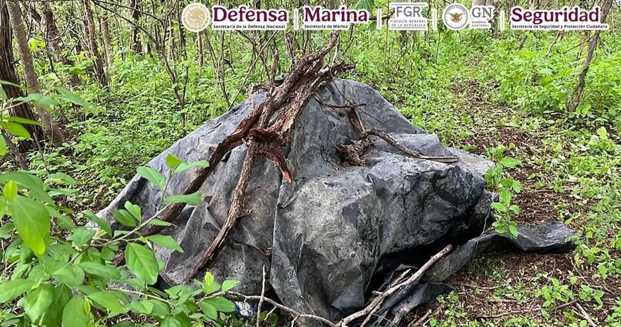 Autoridades aseguran en Culiacán cuatro áreas con materiales para la elaboración de metanfetamina