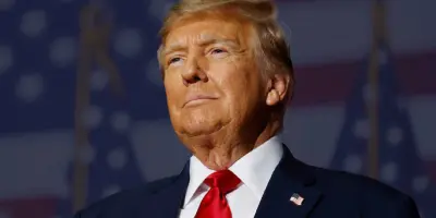 Donald Trump es diagnosticado con insuficiencia venosa crónica tras presentar hinchazón en las piernas