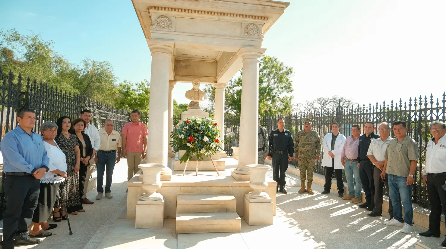 Conmemoran en Huatabampo el 97 aniversario luctuoso de Álvaro Obregón