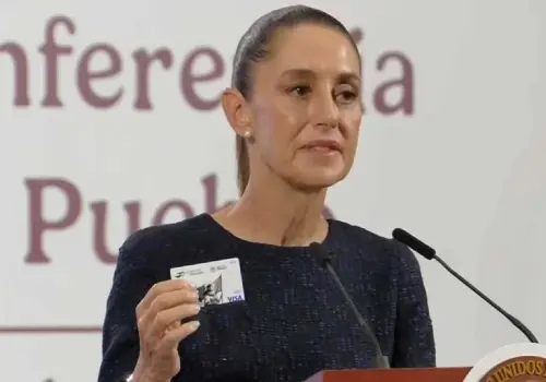 Sheinbaum anuncia reducción en comisión de remesas con tarjeta Finabien en EE.UU.